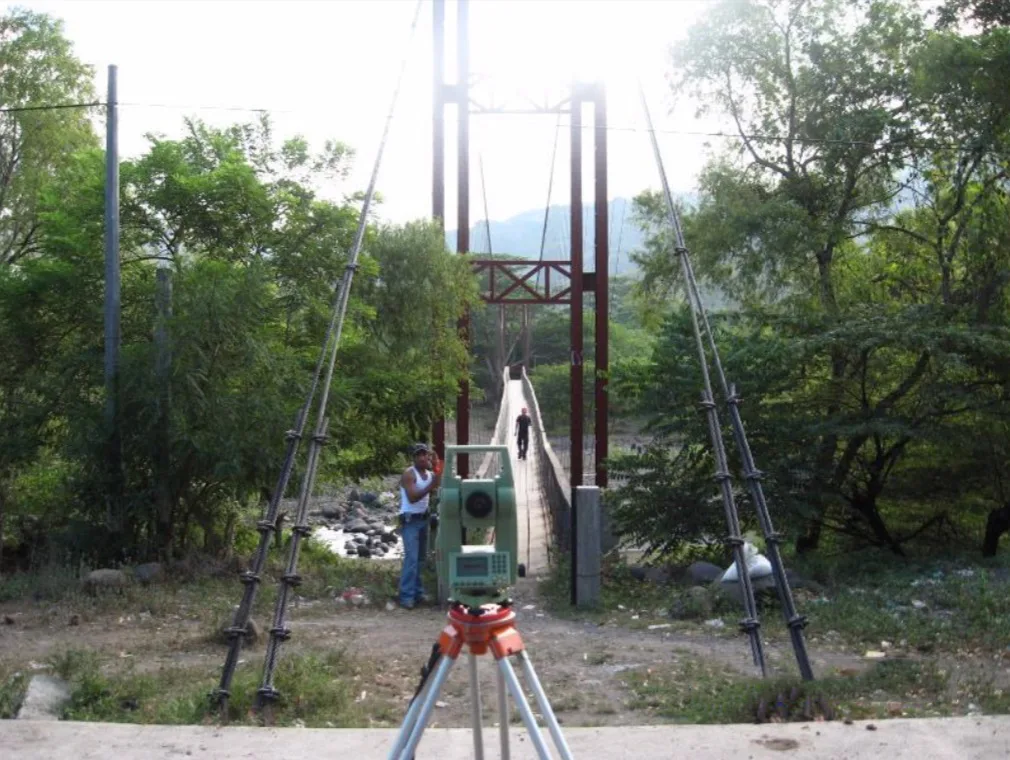 Trabajos de revisión de diseño del puente colgante de Somoto