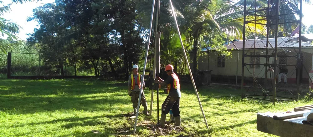 Ensayo geotécnico de DYSCONCSA en campo
